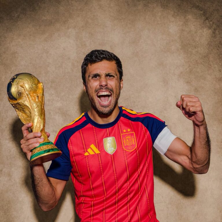 Barcelona step up Rodri pursuit with fresh bid submitted to Manchester City