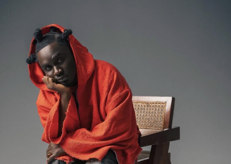 Bra Lyrics by Kweku Smoke