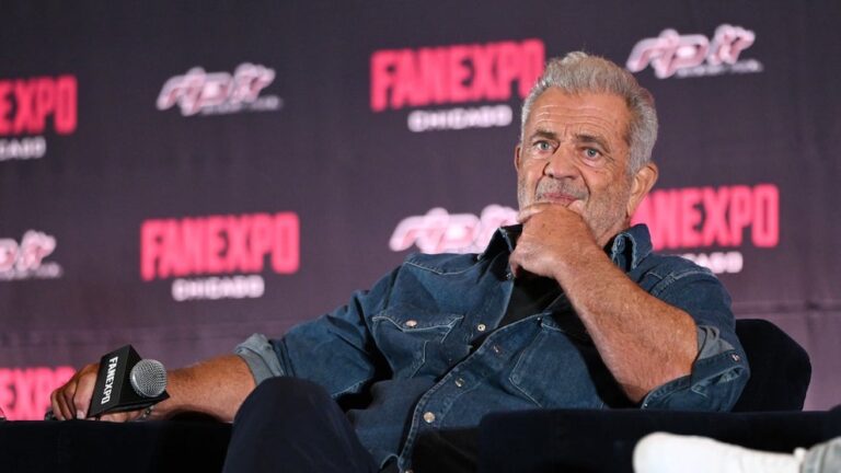 Mel Gibson Apologizes for Mocking ASL Interpreter at Fan Event: ‘Thoughtless Idiocy’