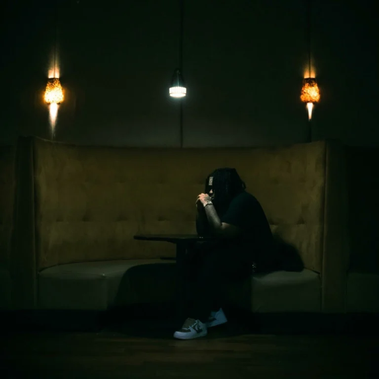 3Breezy – Her Therapist