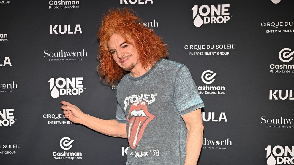 Carrot Top arrives at One Drop Foundation
