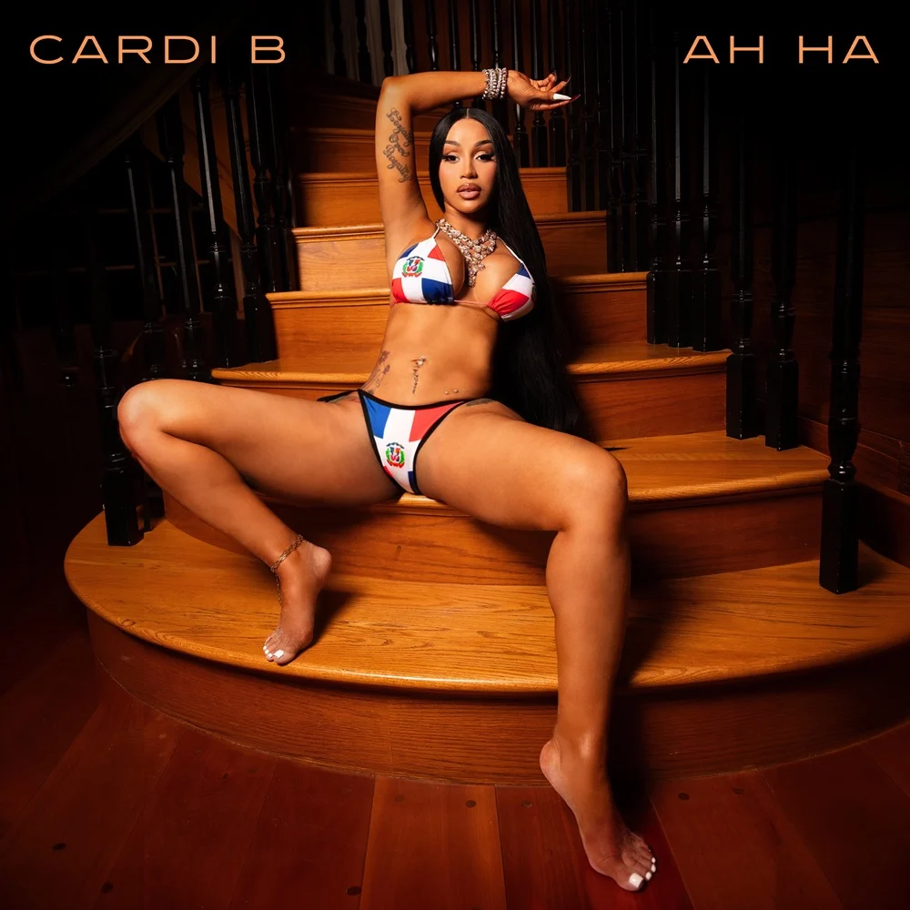 Cardi B – AH HA